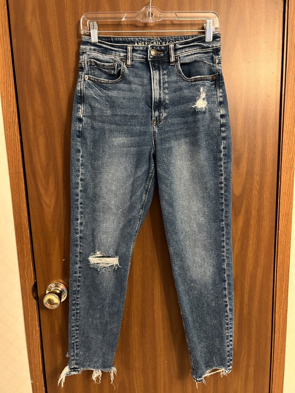 American Eagle Outfitters High-Rise Distressed Mom Jeans - Blue Wash